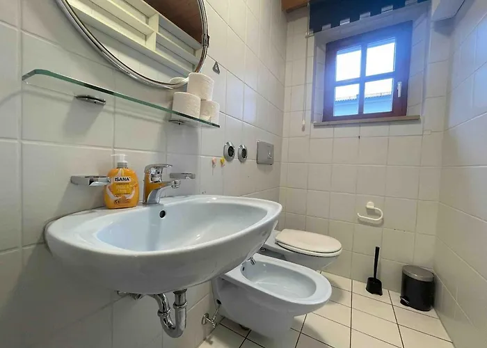 Sad261 Grosse Monteurwohnung